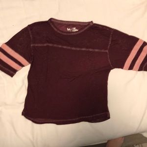 Flirtitude Active Maroon Crew